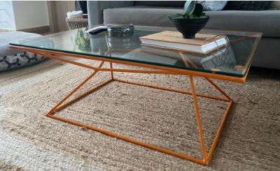 Mesa de centro base color naranja - $ 600.000